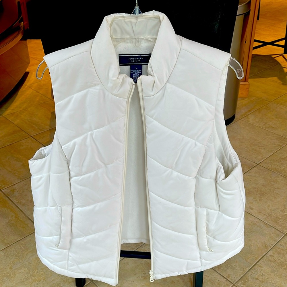Jones wear L vest jacket